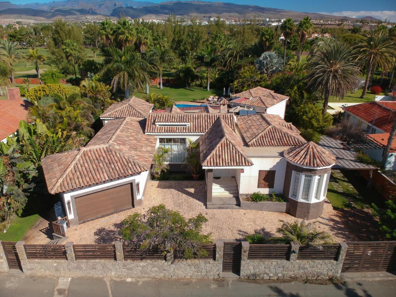 Maspalomas Golf Luxury Villa - Royal Palm San Bartolome de Tirajana  Exterior photo